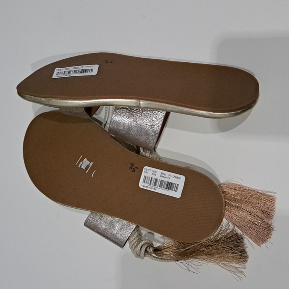 Johnston & Murphy Zoey Ankle Wrap Sandals - Picture 6 of 8